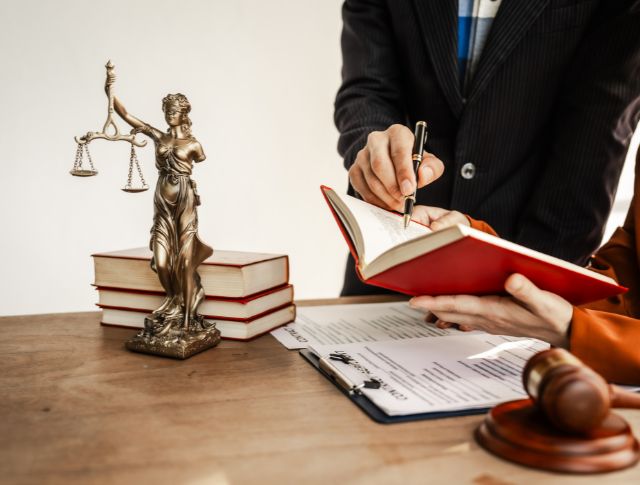 Labour</br>Laws